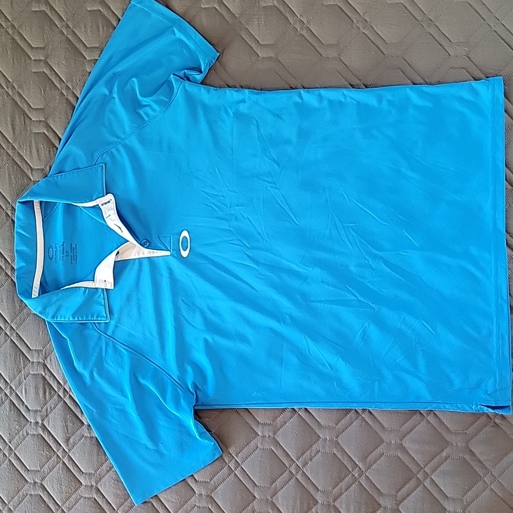 Oakley golf shirt